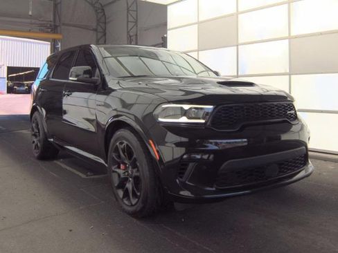 Used 2021 Dodge Durango R/T w/ Tow 'N Go Package AWD/4WD image 3