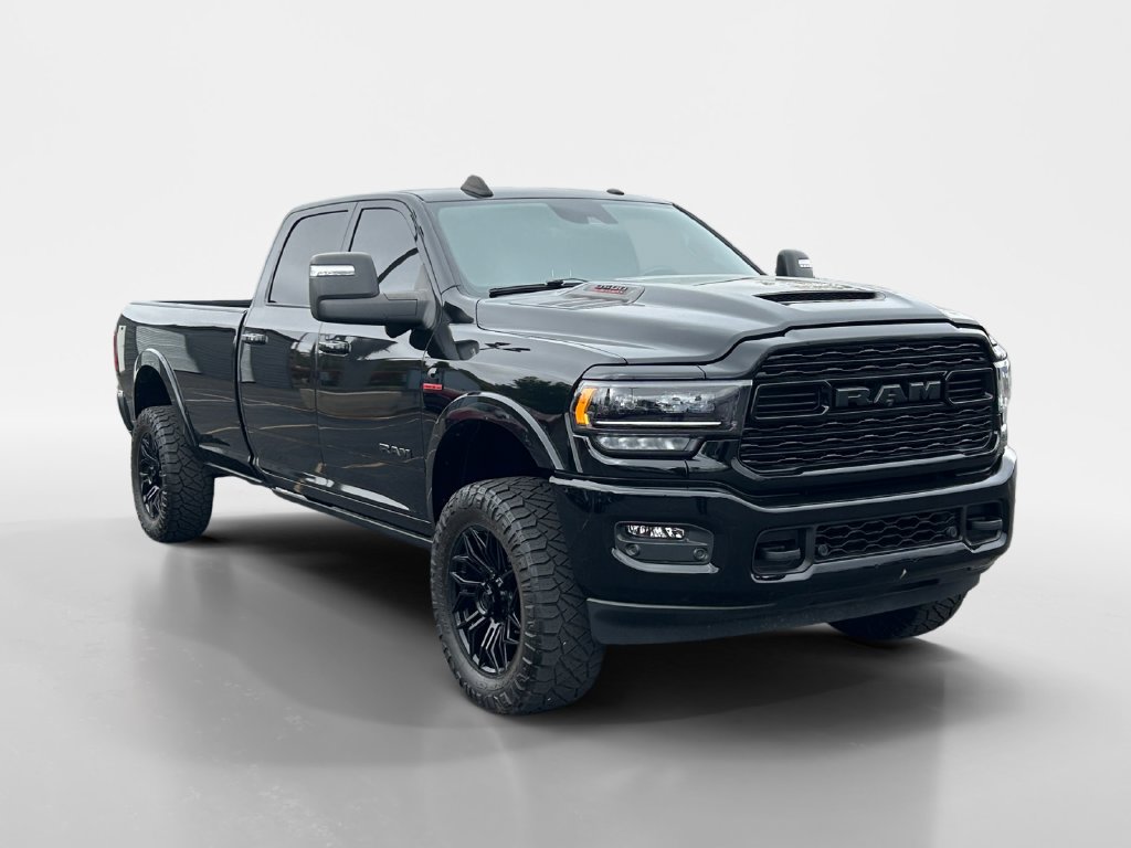 Used 2024 RAM 3500 Limited w/ Night Edition AWD/4WD image 9