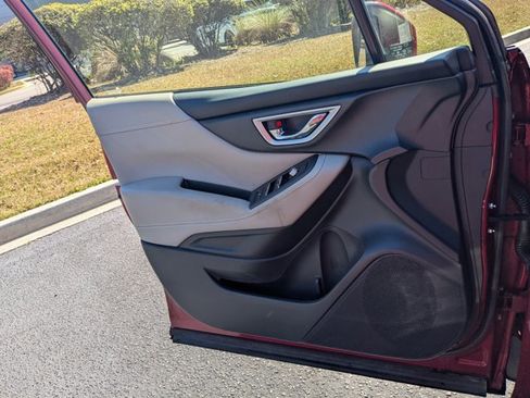 Used 2019 Subaru Forester Limited image 20