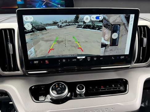 Certified 2025 Ford Expedition Max Active image 28