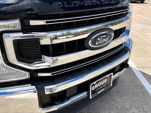 Used 2020 Ford F250 XLT image 30