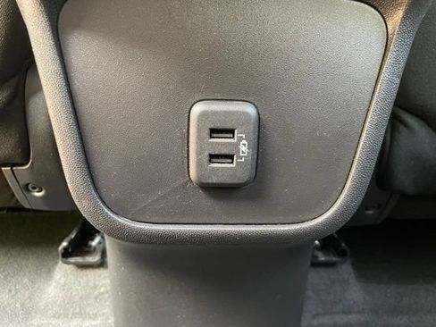 Used 2022 Chevrolet Equinox LT AWD/4WD image 40