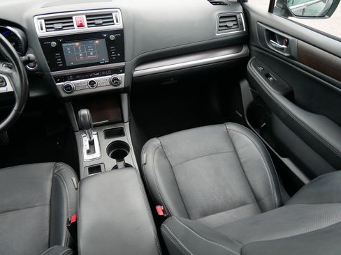 Used 2015 Subaru Legacy 2.5i Limited AWD/4WD image 11