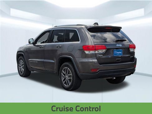 Used 2018 Jeep Grand Cherokee Laredo RWD image 5