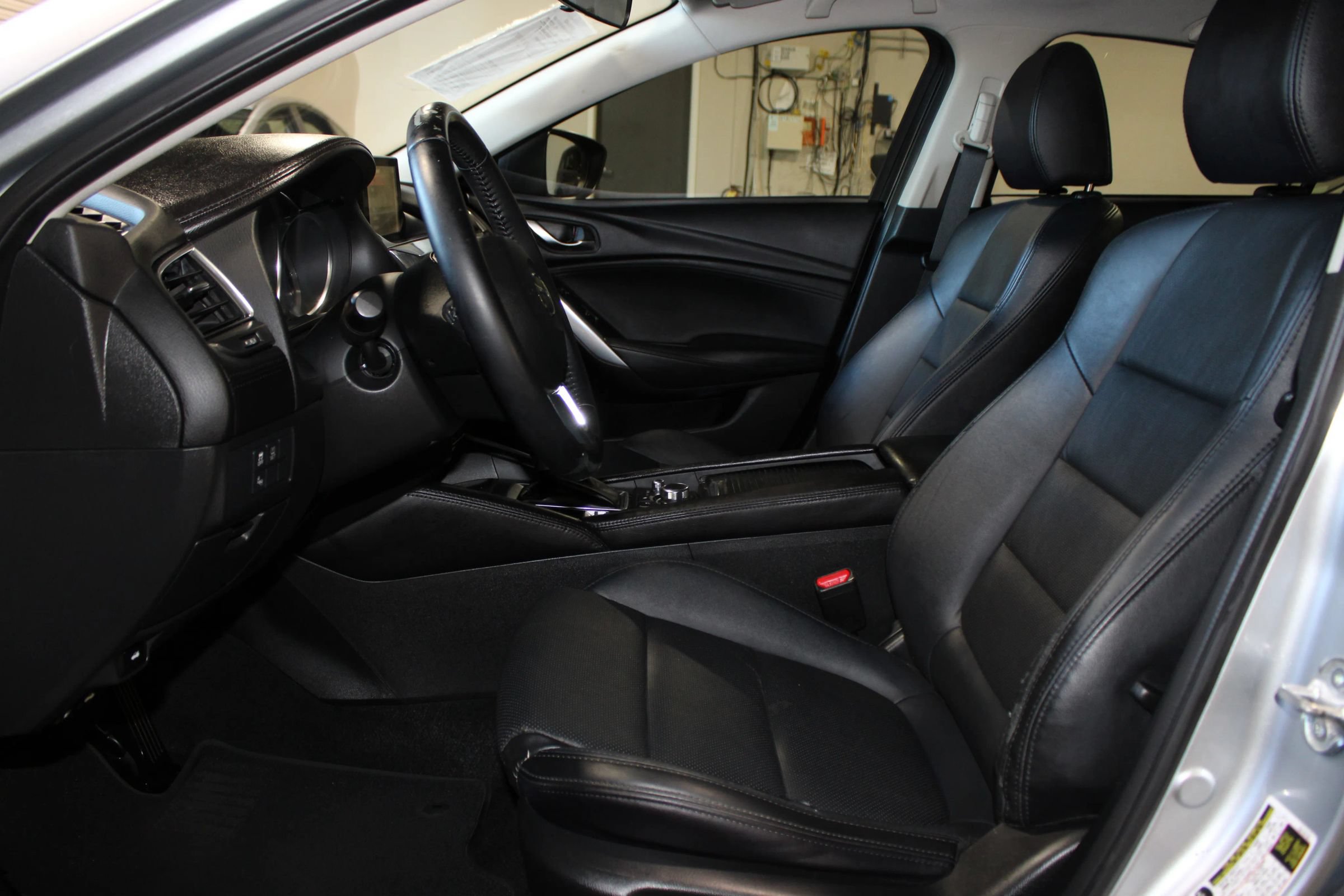 Used 2016 MAZDA MAZDA6 Touring FWD image 25