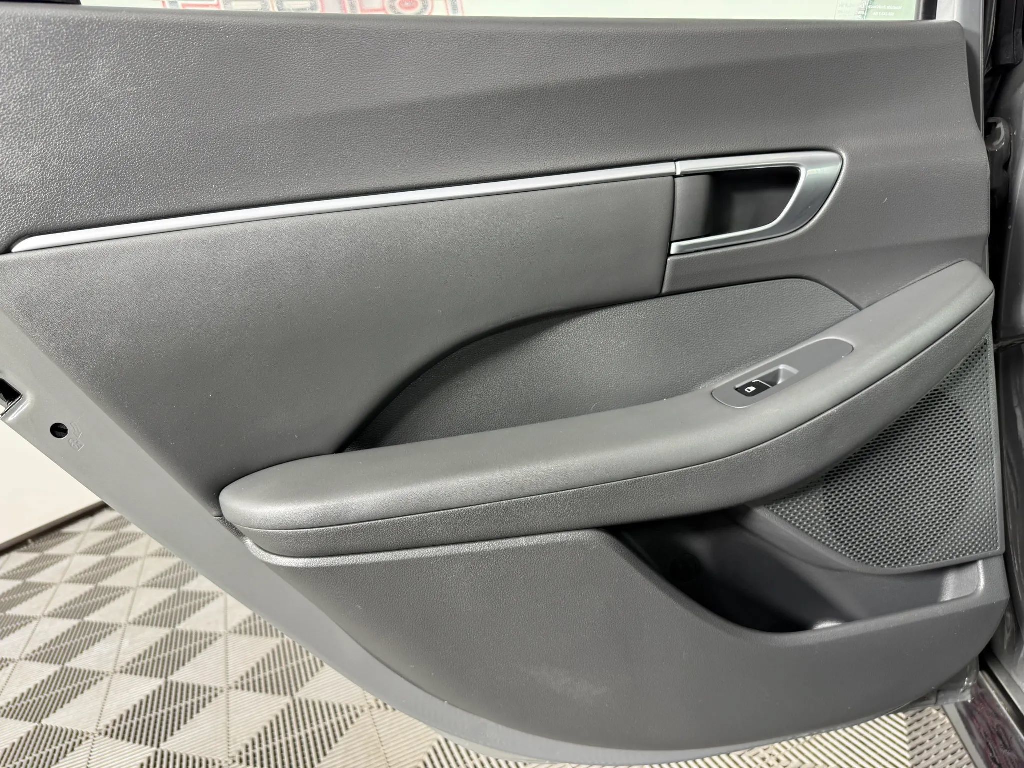 Used 2021 Hyundai Sonata SEL w/ Convenience Package FWD image 42
