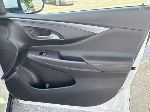 New 2026 Buick Envista Preferred FWD image 31