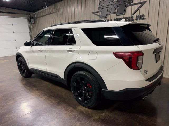 Used 2023 Ford Explorer ST w/ Technology Package AWD/4WD image 5