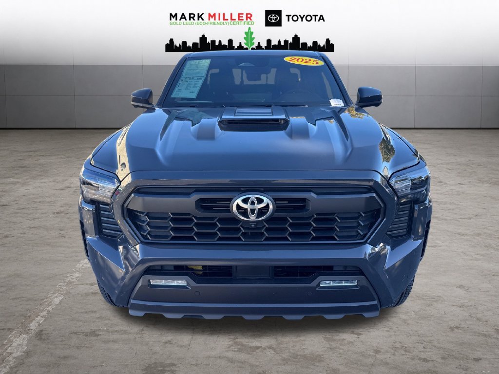 Certified 2025 Toyota Tacoma TRD Sport w/ TRD Sport Premium Package AWD/4WD image 11