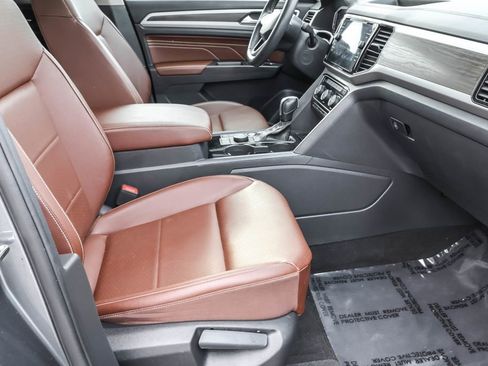 Used 2022 Volkswagen Atlas SE image 36