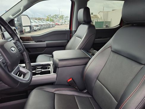 Certified 2024 Ford F250 Lariat w/ Sport Appearance Package image 20