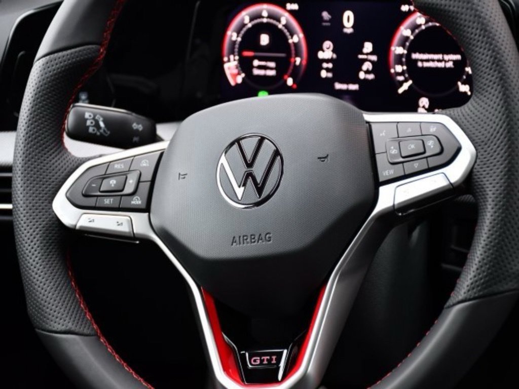 New 2026 Volkswagen GTI SE FWD image 21
