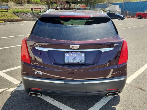 Used 2018 Cadillac XT5 Luxury w/ Driver Awareness Package AWD/4WD image 5
