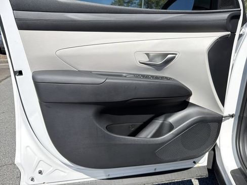 New 2026 Hyundai Tucson SE FWD image 12