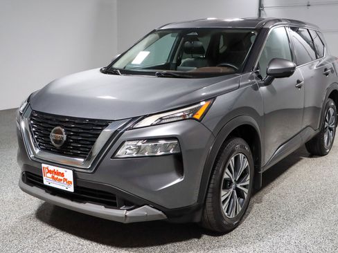 Used 2021 Nissan Rogue SV AWD/4WD image 30