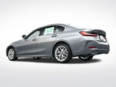 New 2026 BMW 330i xDrive Sedan w/ Premium Package AWD/4WD image 31