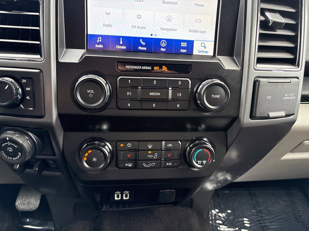 Used 2020 Ford F150 XLT w/ Equipment Group 302A Luxury AWD/4WD image 21