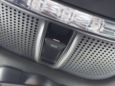 Used 2020 Mercedes-Benz GLC 300 image 37