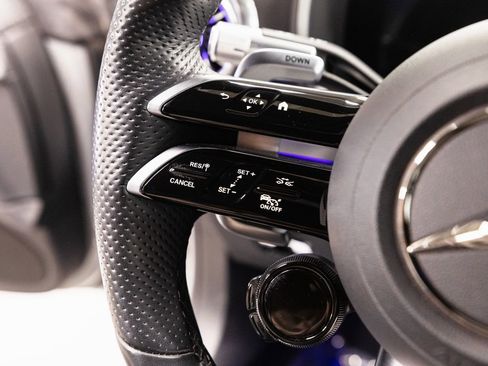 Used 2022 Mercedes-Benz SL 63 AMG 4MATIC image 12