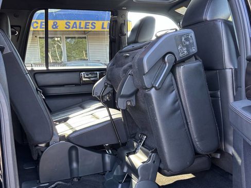 Used 2016 Lincoln Navigator L Reserve AWD/4WD image 21