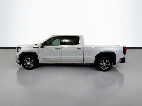 Used 2023 GMC Sierra 1500 SLT AWD/4WD image 6
