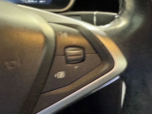 Used 2015 Tesla Model S 85D image 17