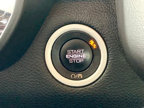 Used 2019 RAM 1500 Big Horn AWD/4WD image 33