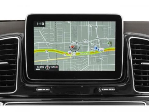 Used 2018 Mercedes-Benz GLE 350 4MATIC image 17