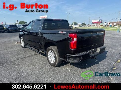 Used 2022 Chevrolet Silverado 1500 RST w/ Safety Package AWD/4WD image 5