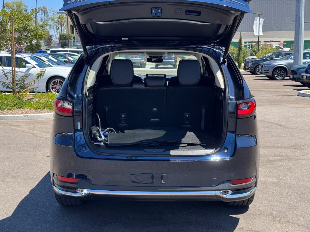 Certified 2024 MAZDA CX-90 Plug-In Hybrid w/ Premium Pkg AWD/4WD image 23