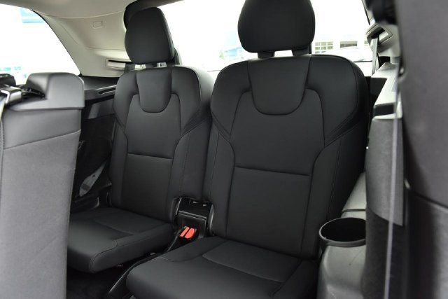 Used 2025 Volvo XC90 B6 Plus AWD/4WD image 25