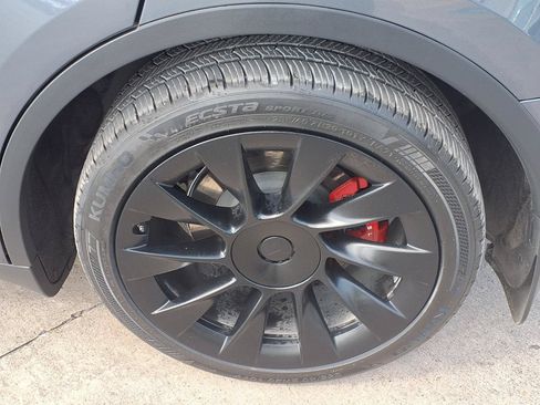 Used 2020 Tesla Model Y Long Range AWD/4WD image 10