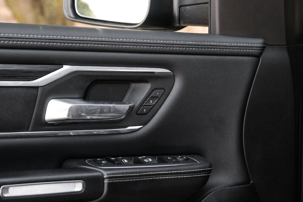 Used 2023 RAM 1500 Laramie AWD/4WD image 60