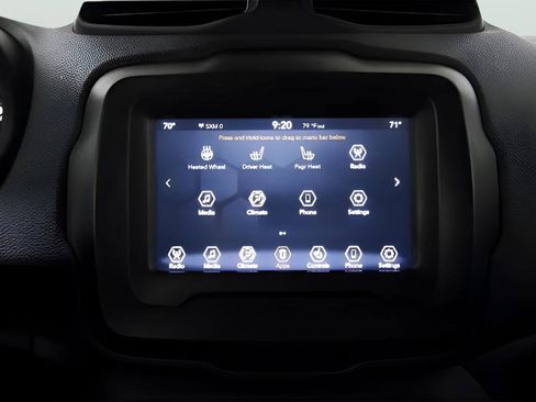 Used 2018 Jeep Renegade Latitude w/ Safety & Security Group AWD/4WD image 25