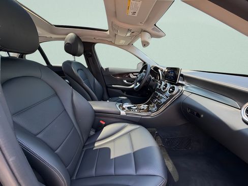 Used 2015 Mercedes-Benz C 300 4MATIC Sedan image 11