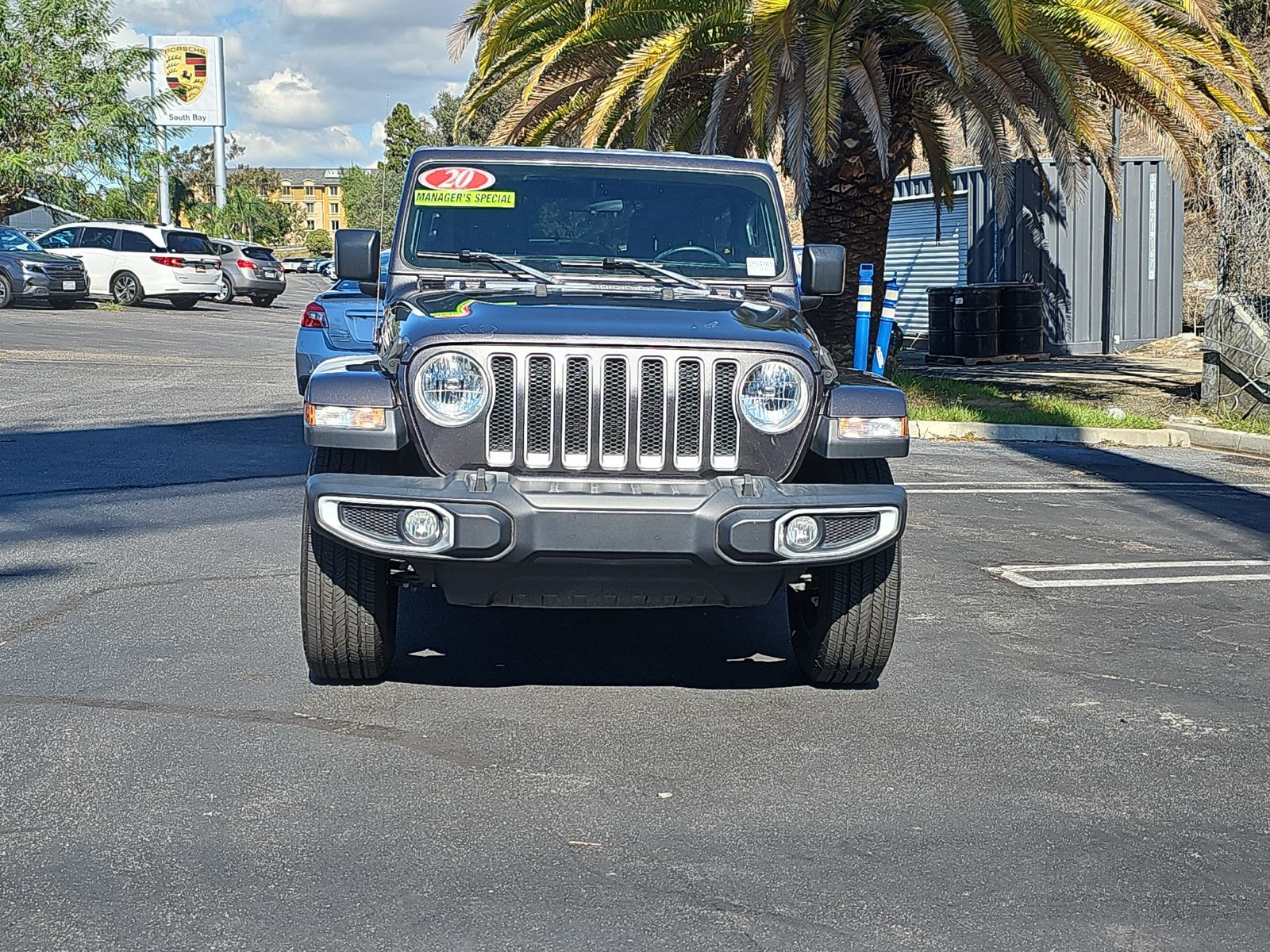 Used 2020 Jeep Wrangler Unlimited Sahara AWD/4WD image 2