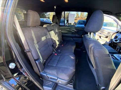 Used 2022 Honda Pilot Sport image 19