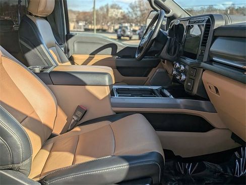 Used 2023 Ford F250 Lariat w/ Lariat Ultimate Package image 38