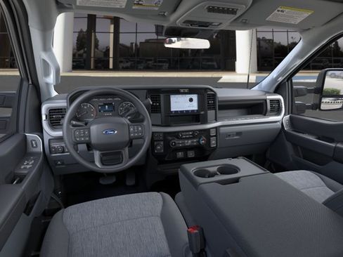 New 2026 Ford F250 XL w/ STX Appearance Package AWD/4WD image 9