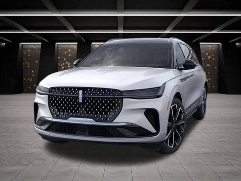 New 2026 Lincoln Nautilus Reserve AWD/4WD image 2