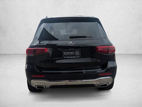 Certified 2022 Mercedes-Benz GLB 250 image 6