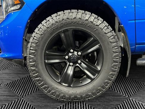 Used 2018 RAM 1500 Sport w/ Hydro Blue Sport Package image 9