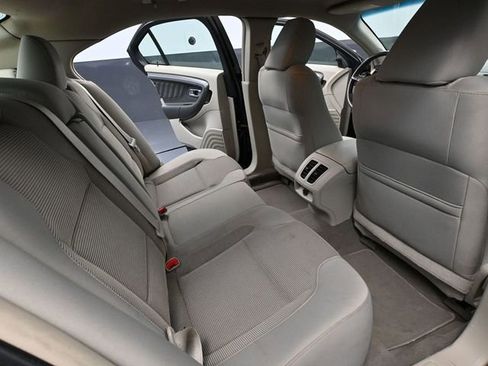 Used 2011 Ford Taurus SEL w/ 201A Rapid Spec Order Code image 38