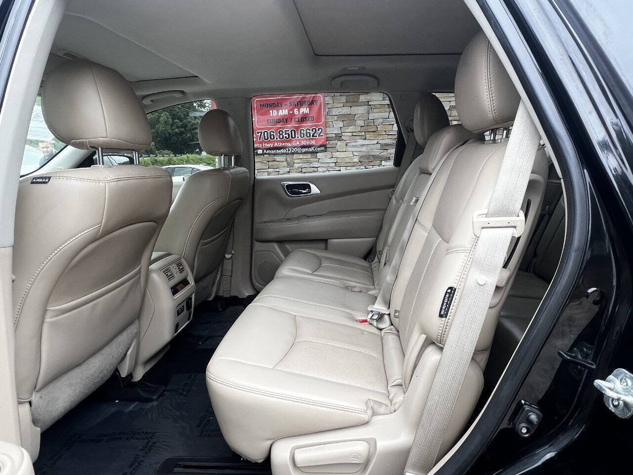 Used 2019 Nissan Pathfinder Platinum w/ Cargo Package FWD image 16