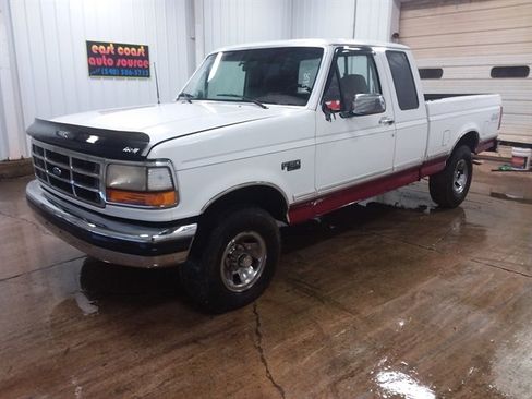 Used 1994 Ford F150 XL AWD/4WD image 4