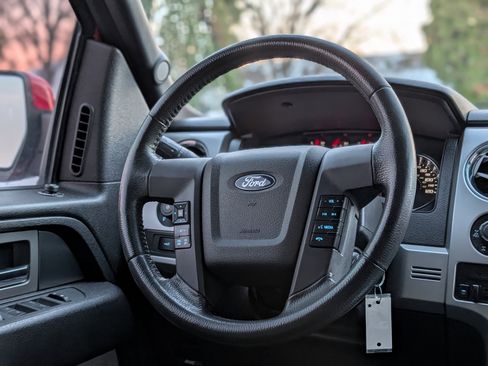 Used 2014 Ford F150 FX4 w/ Equipment Group 402A Luxury image 15