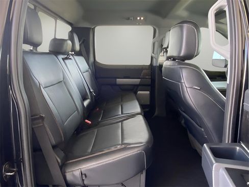 Used 2023 Ford F250 Lariat w/ Sport Appearance Package image 25