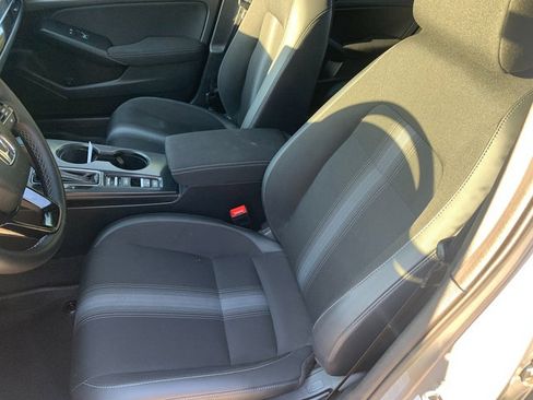 Used 2023 Honda Civic Sport image 17