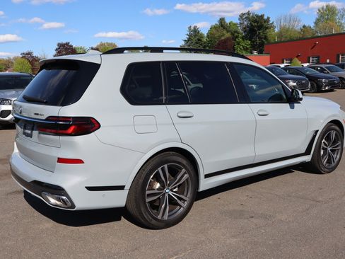 Used 2024 BMW X7 xDrive40i w/ Executive Package AWD/4WD image 5