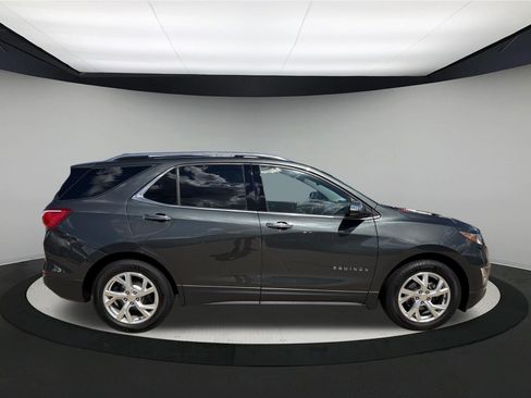 Used 2020 Chevrolet Equinox Premier FWD image 6